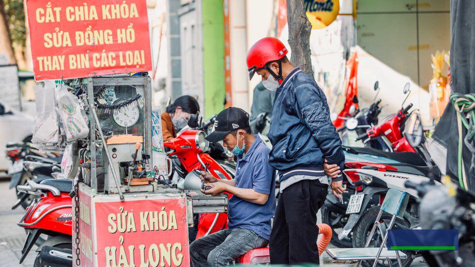 Kết luận: AI không thay thế con người, mà giúp phục vụ khách tốt hơn Kết luận: AI không thay thế con người, mà giúp phục vụ khách tốt hơn